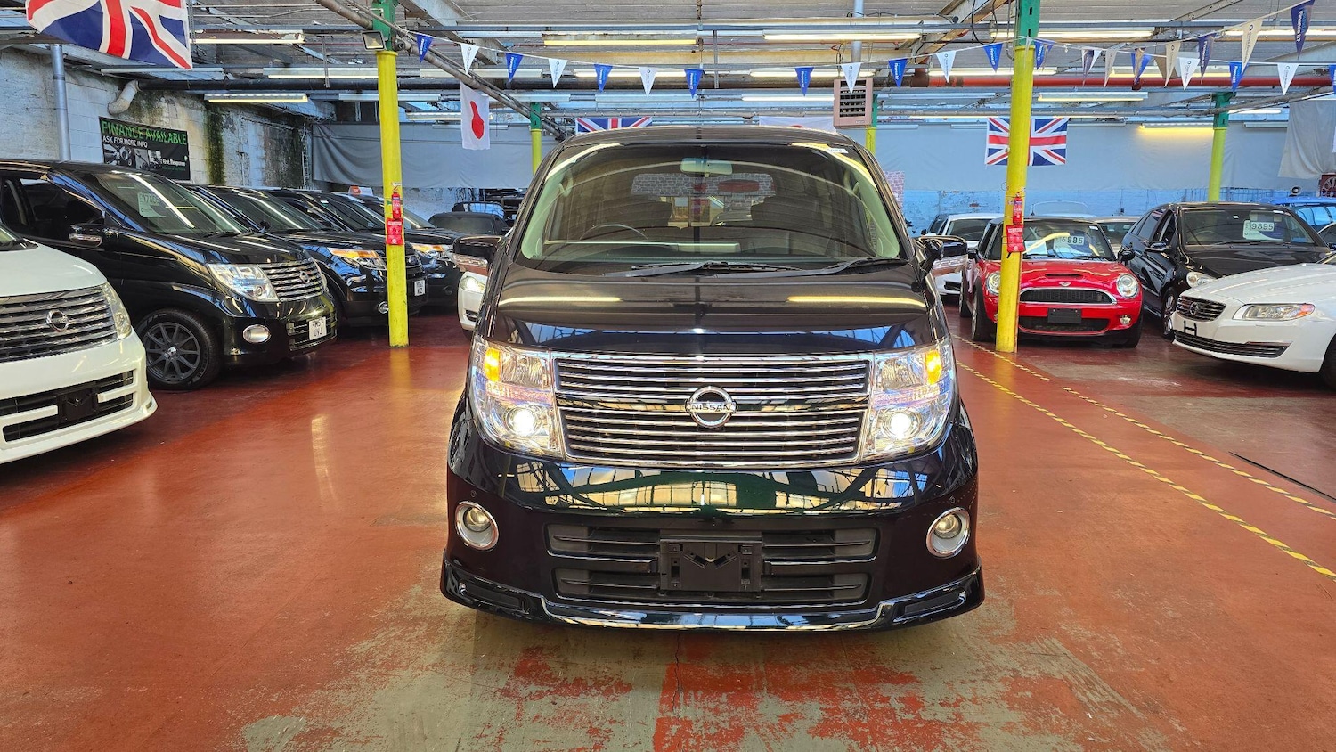 Used Nissan Elgrand 2026 for sale - 77538596: Photo 2