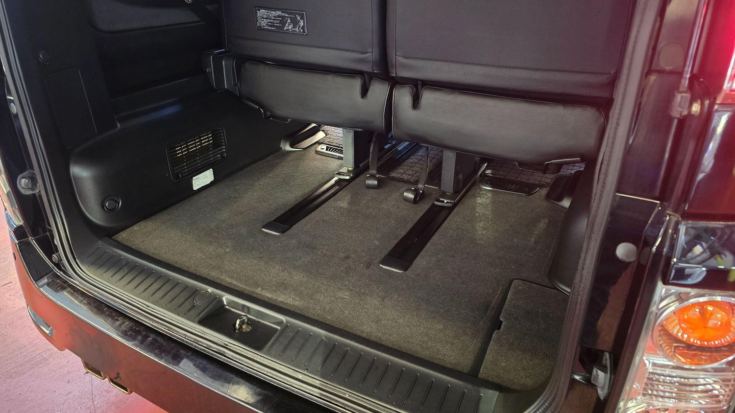 Used Nissan Elgrand 2026 for sale - 77538596: Photo 25