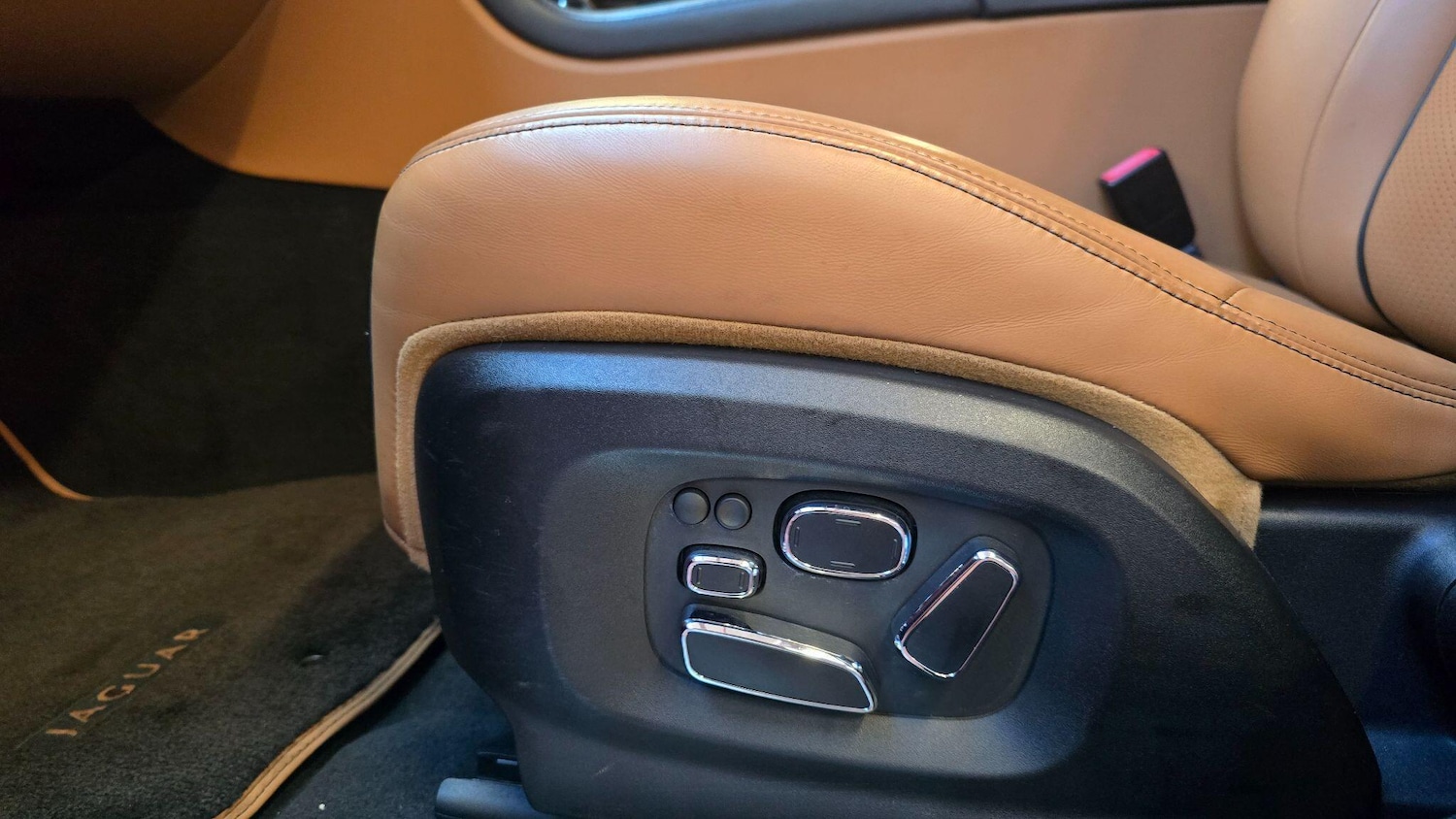 Used Jaguar XJ for sale - 77190999: Photo 27