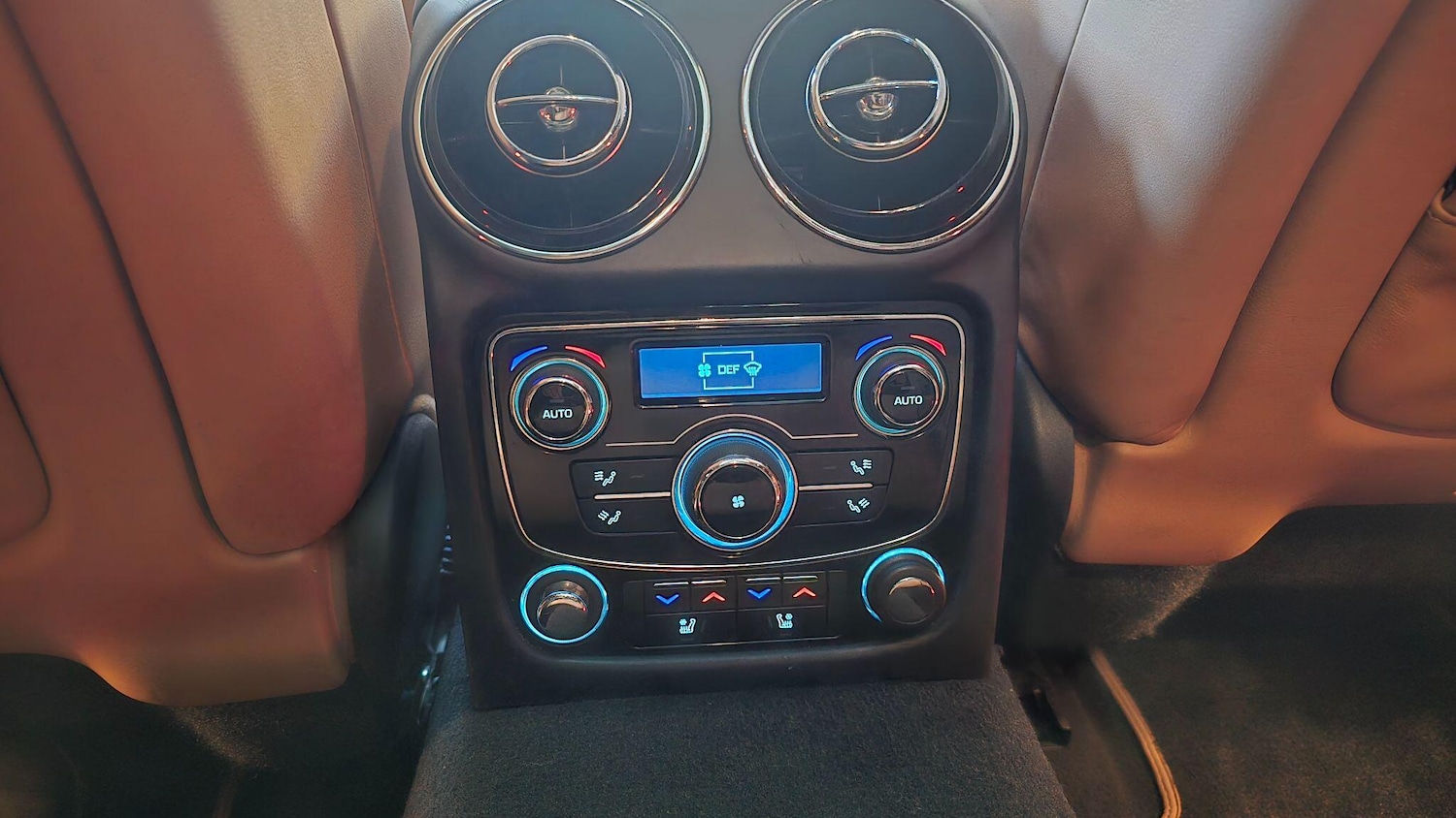 Used Jaguar XJ for sale - 77190999: Photo 37