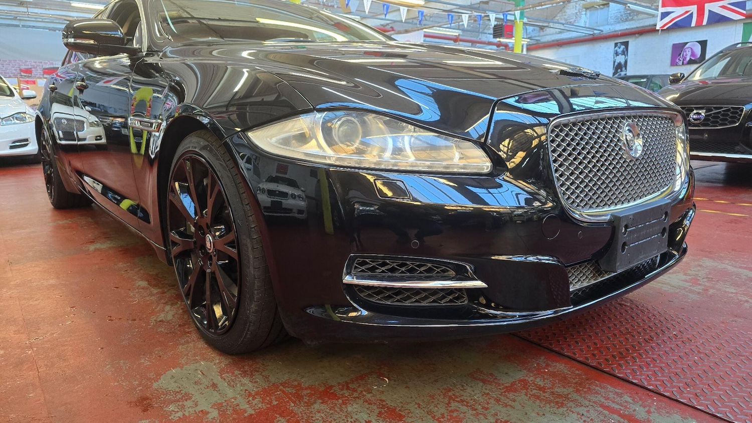 Used Jaguar XJ for sale - 77190999: Photo 49