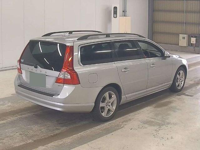 Used Volvo V70 for sale - 77939415: Photo 7