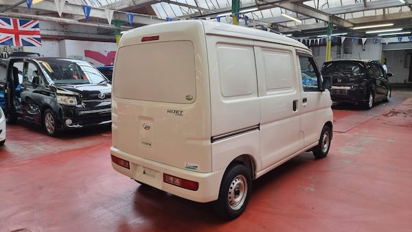 Used Daihatsu Hijet 2023 for sale - 76158825: Photo 25