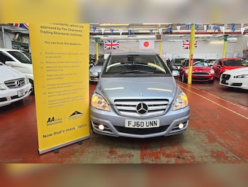 Used Mercedes-Benz B Class 2011 for sale - 77625436: Photo