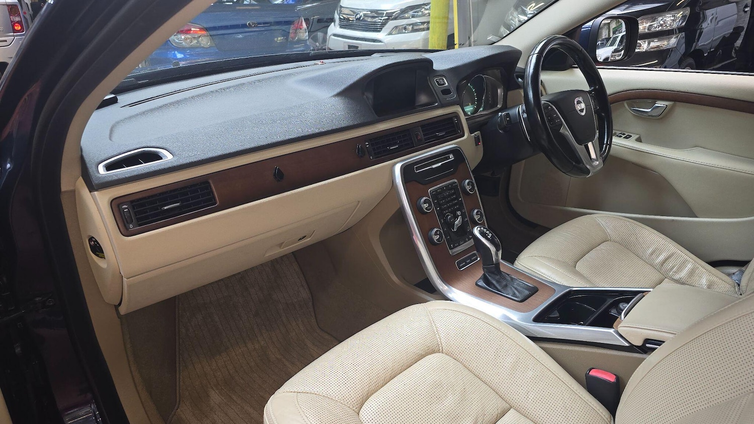 Used Volvo XC70 for sale - 78007299: Photo 21