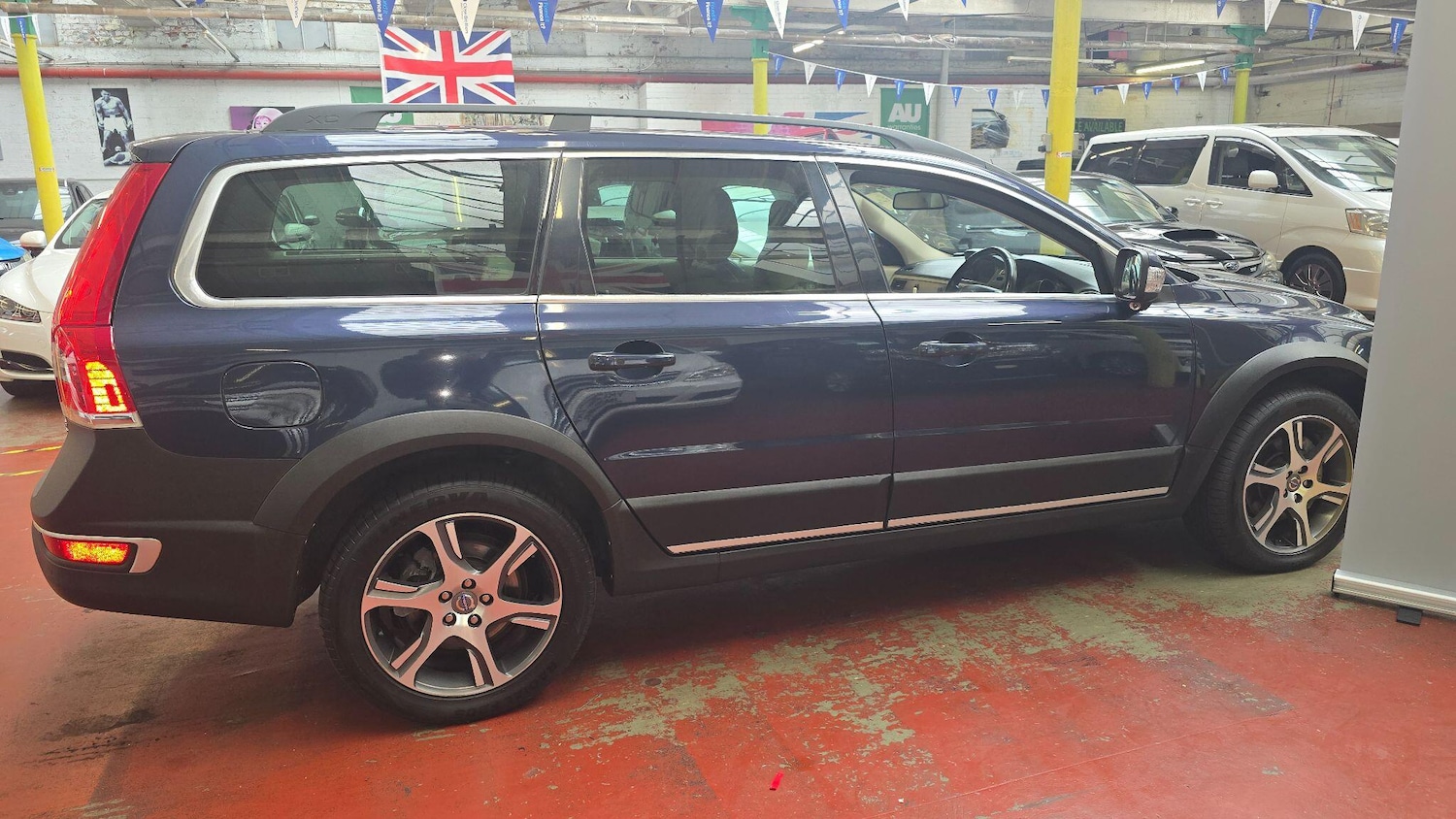 Used Volvo XC70 for sale - 78007299: Photo 36