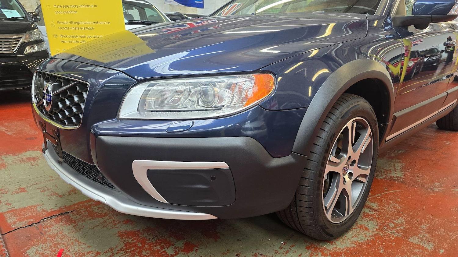 Used Volvo XC70 for sale - 78007299: Photo 42