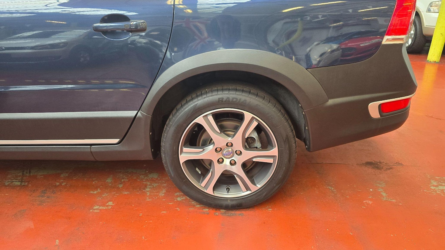 Used Volvo XC70 for sale - 78007299: Photo 46