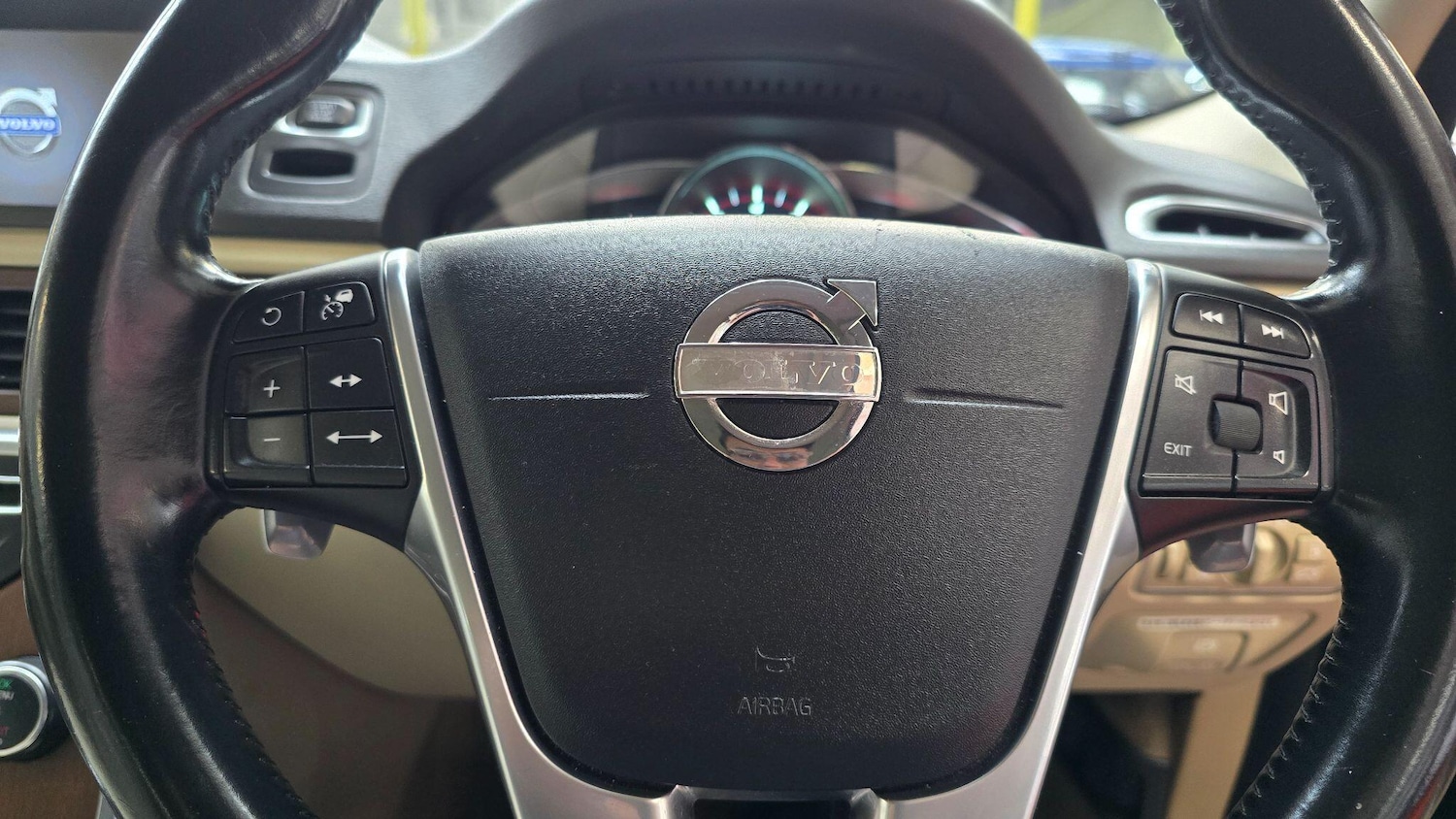 Used Volvo XC70 for sale - 78007299: Photo 8