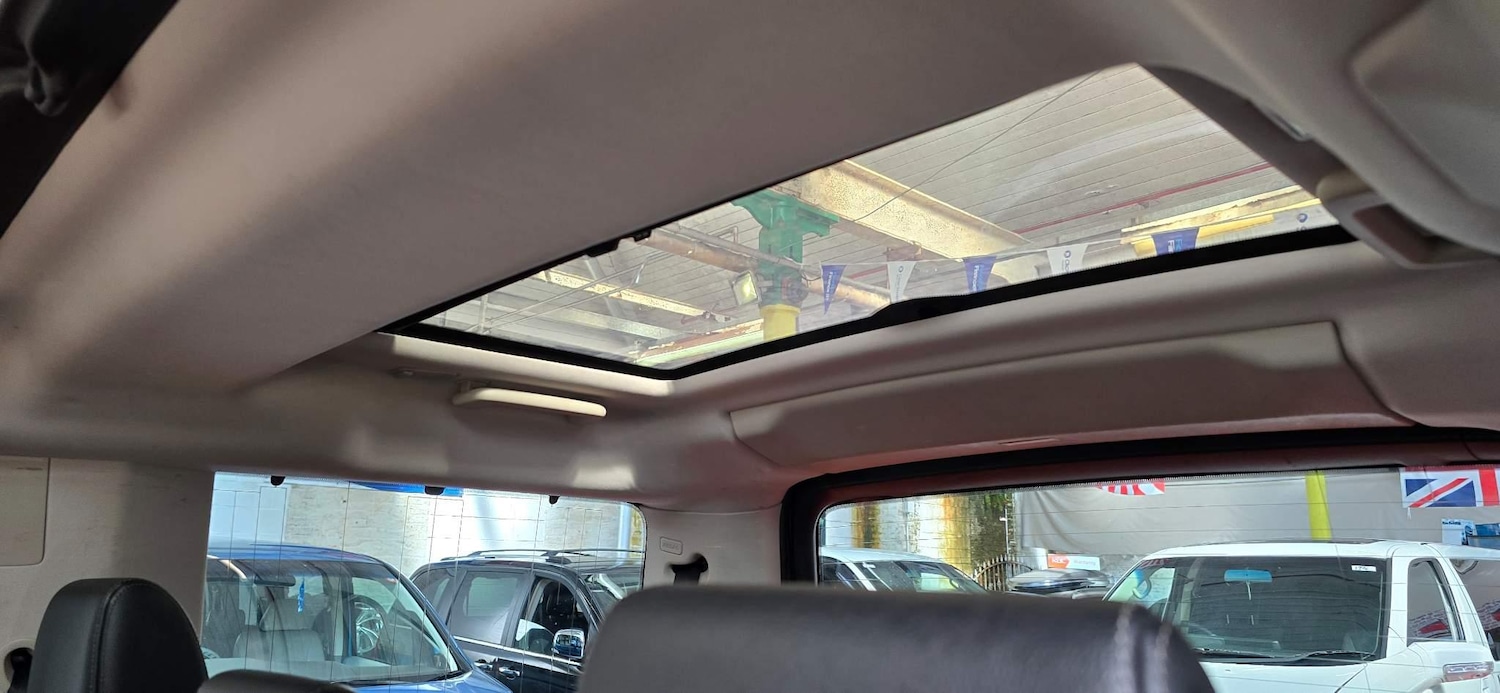 Used Land Rover Discovery 4 for sale - 76990508: Photo 29