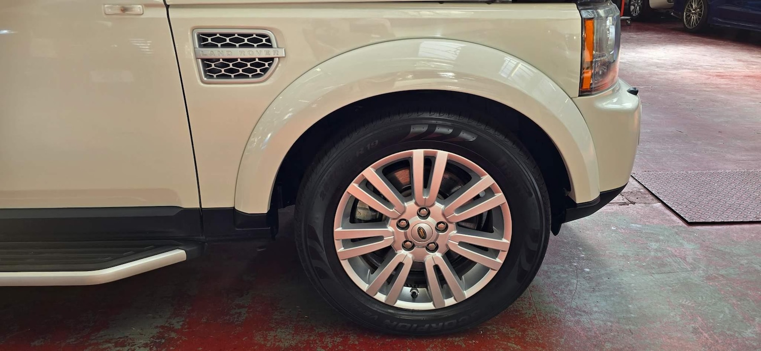 Used Land Rover Discovery 4 for sale - 76990508: Photo 52