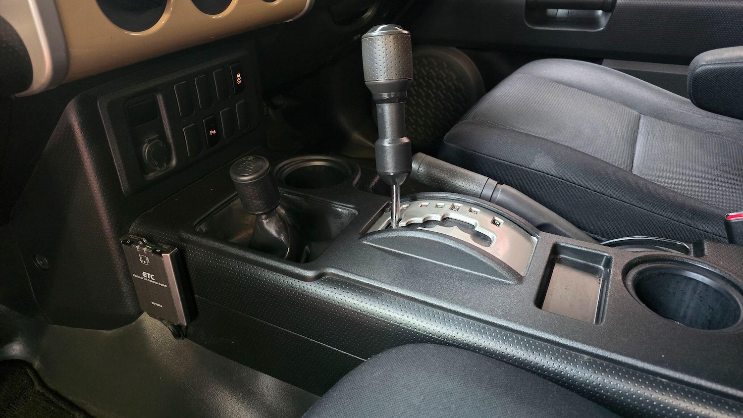 Used Toyota FJ Cruiser for sale - 77625547: Photo 10