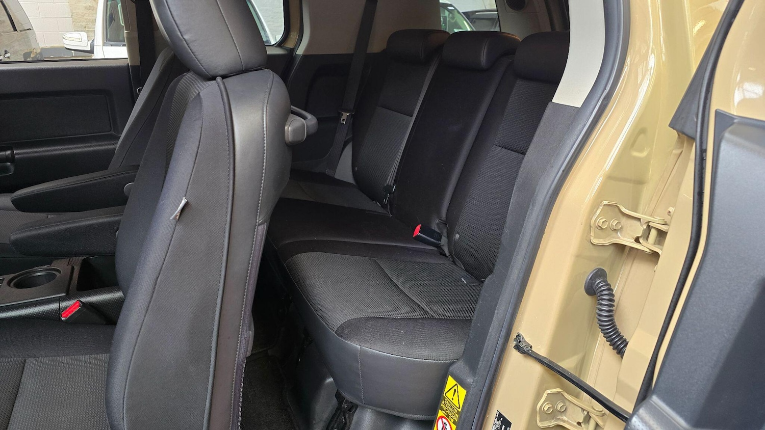 Used Toyota FJ Cruiser for sale - 77625547: Photo 15