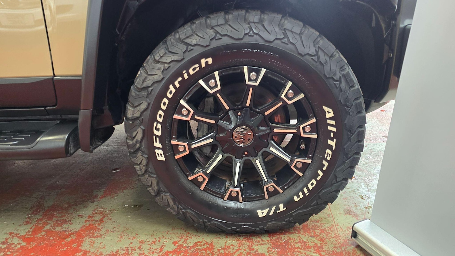 Used Toyota FJ Cruiser for sale - 77625547: Photo 47