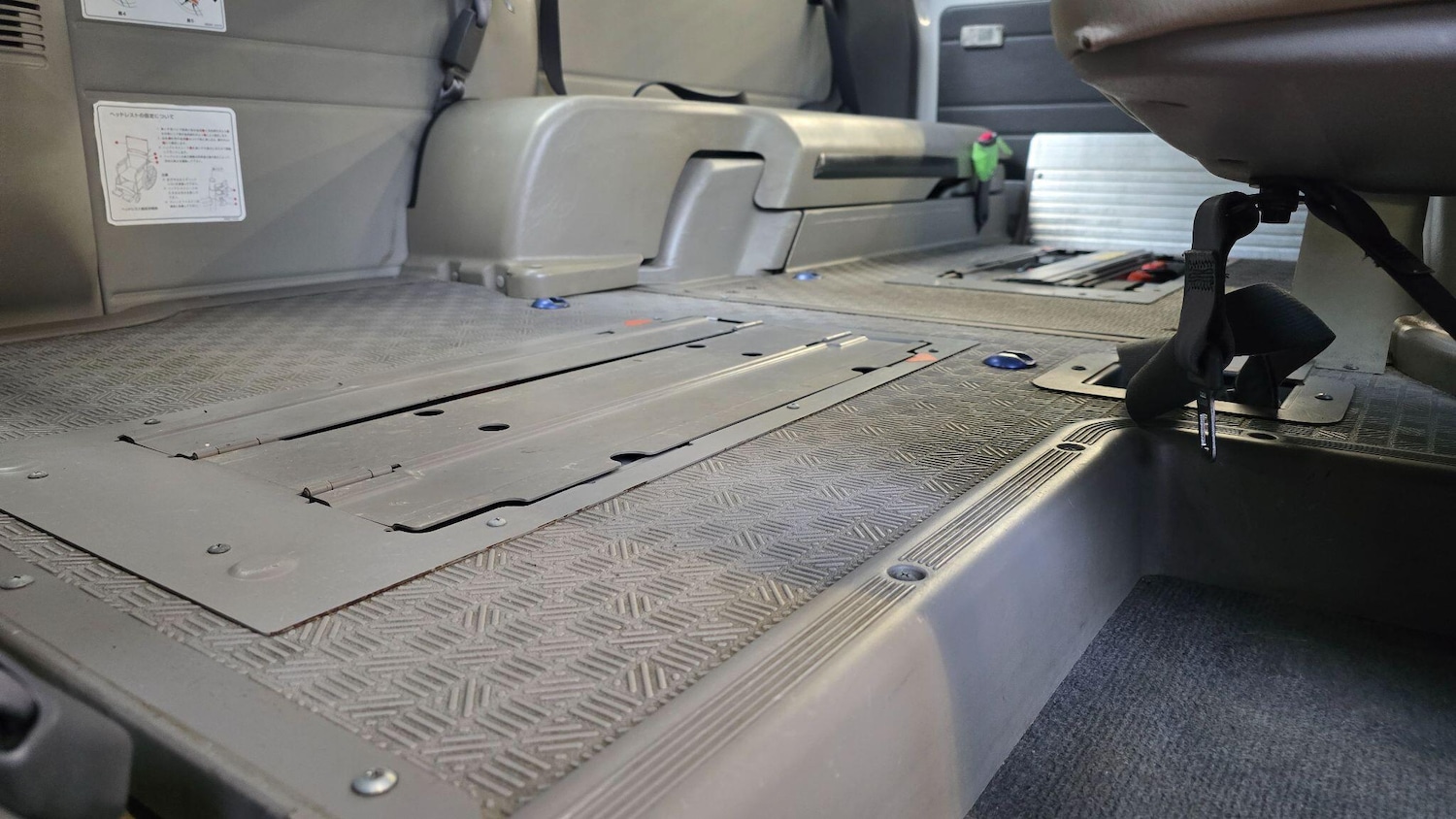 Used Nissan Elgrand 2025 for sale - 76991776: Photo 23