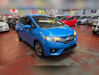 Used Honda Jazz 2014 for sale - 77411301: Photo