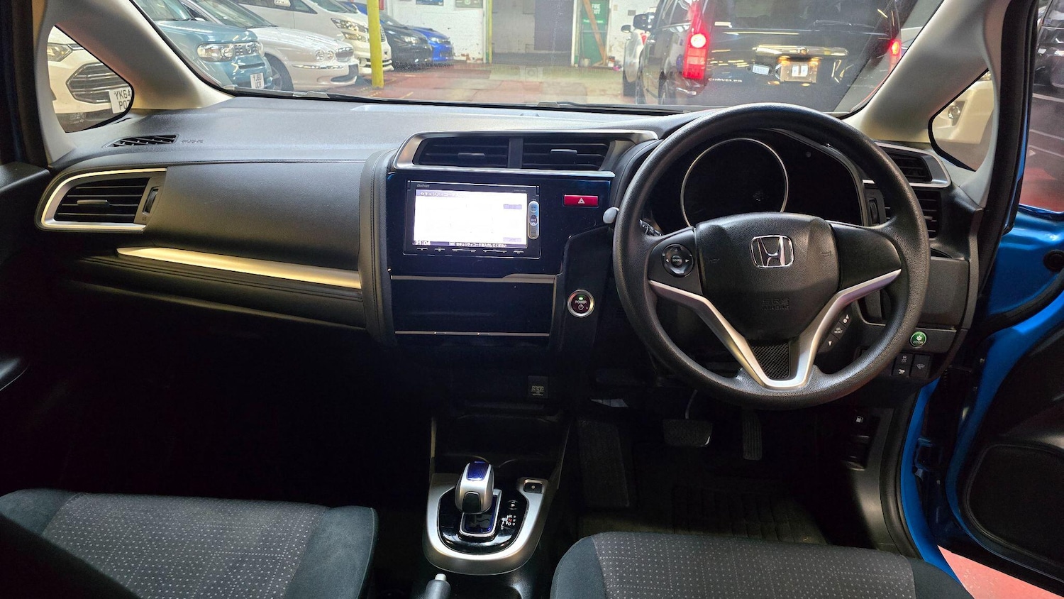 Used Honda Jazz for sale - 77411301: Photo 4