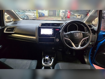 Used Honda Jazz 2014 for sale - 77411301: Photo