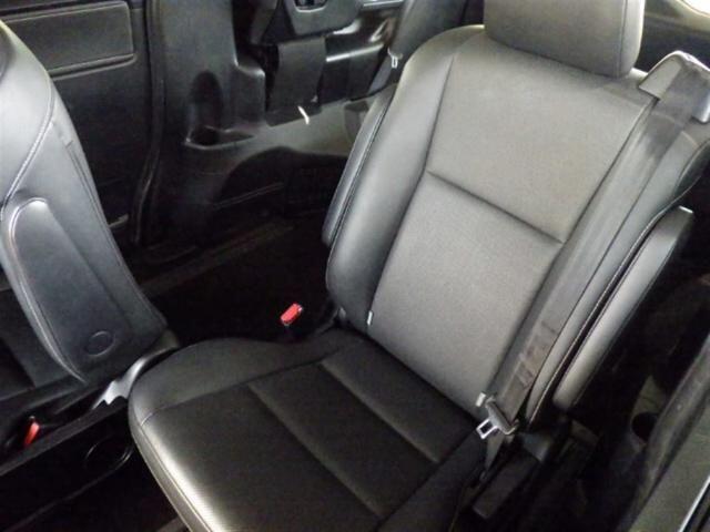 Used Toyota Voxy for sale - 76993197: Photo 3