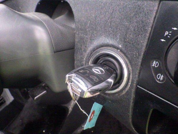 Used Mercedes-Benz V-Class for sale - 74564410: Photo 11