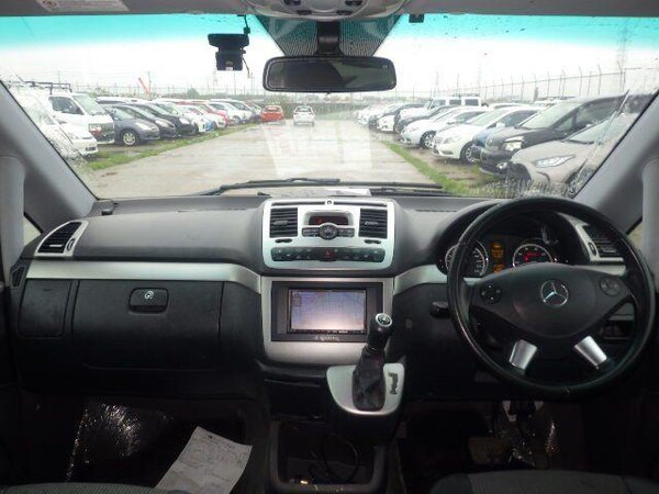 Used Mercedes-Benz V-Class for sale - 74564410: Photo 3
