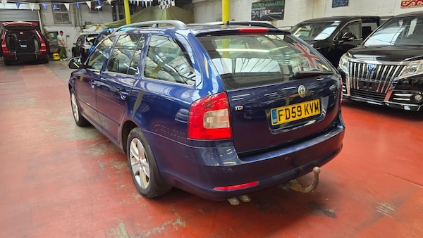 Used Skoda Octavia 2010 for sale - 75378014: Photo 16