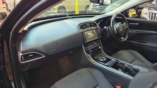 Used Jaguar XE for sale - 75578400: Photo 15
