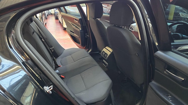 Used Jaguar XE for sale - 75578400: Photo 17