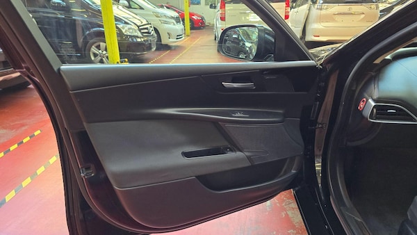 Used Jaguar XE for sale - 75578400: Photo 20
