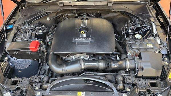 Used Jaguar XE for sale - 75578400: Photo 26