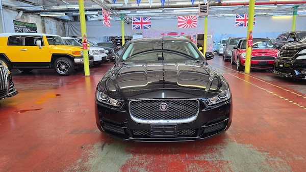Used Jaguar XE for sale - 75578400: Photo 29