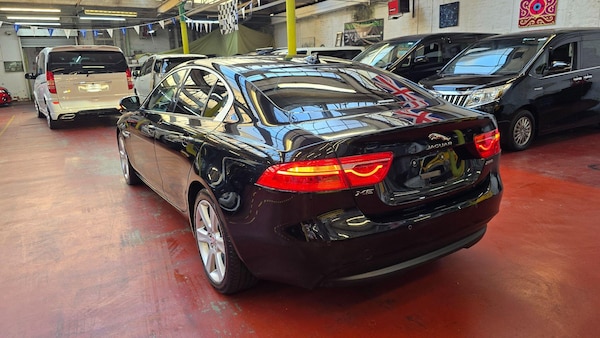 Used Jaguar XE for sale - 75578400: Photo 32