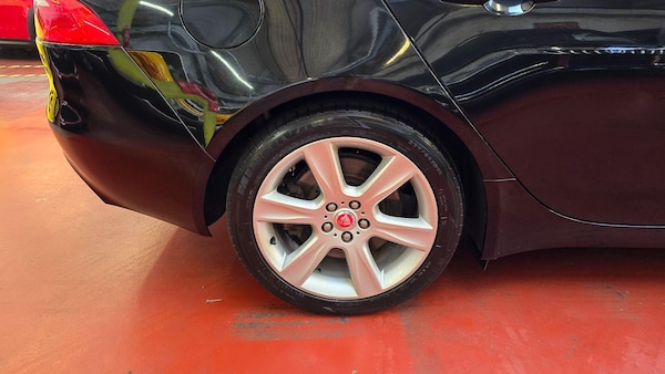 Used Jaguar XE for sale - 75578400: Photo 44