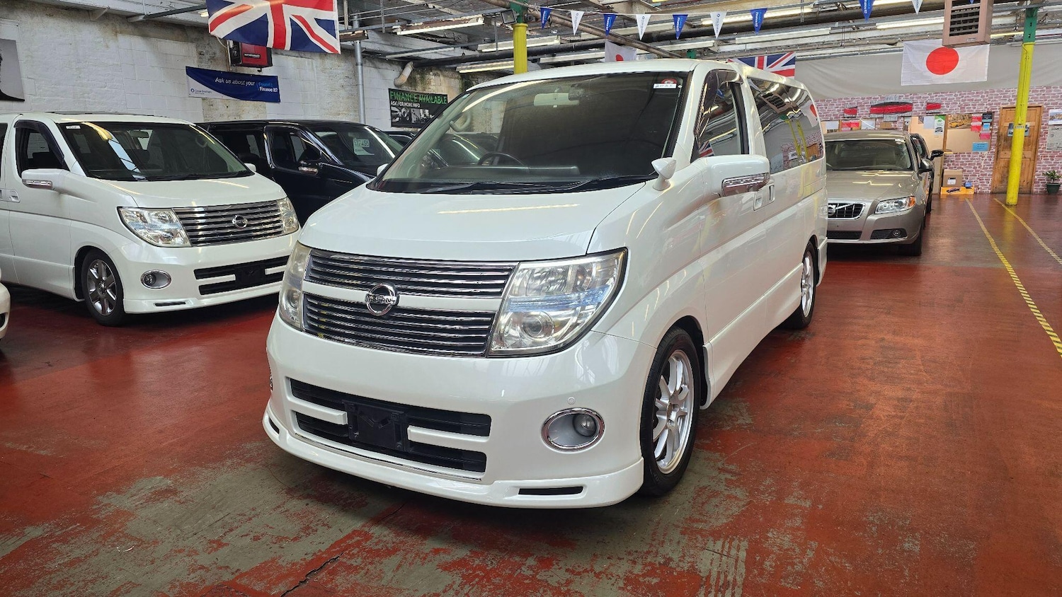 Used Nissan Elgrand for sale - 77175656: Photo 38