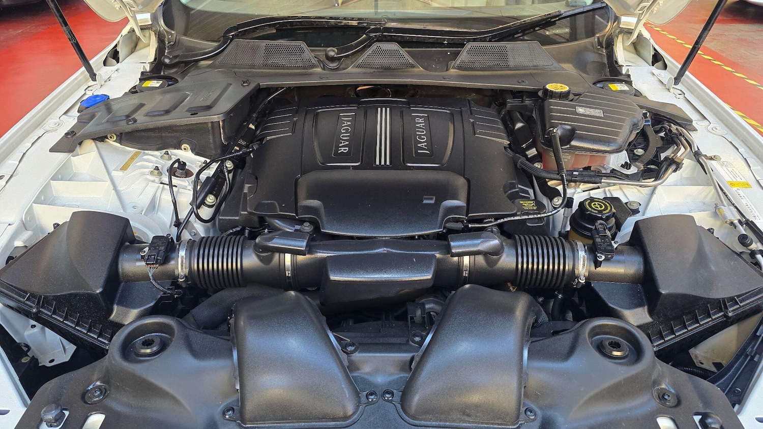 Used Jaguar XJ 2025 for sale - 77351554: Photo 52