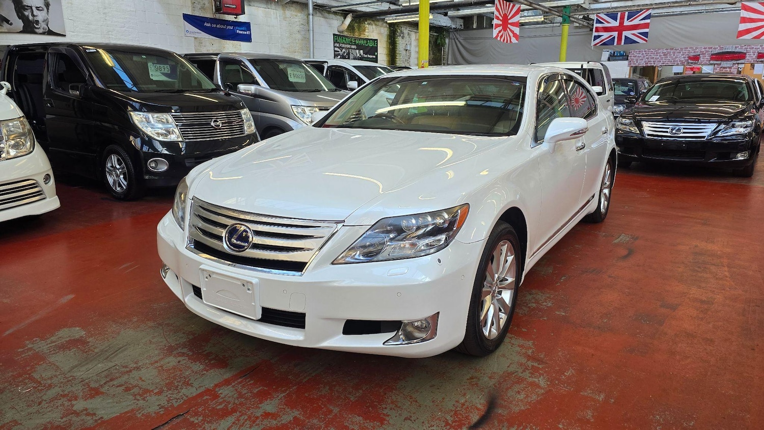 Used Lexus LS 2025 for sale - 77109903: Photo 1
