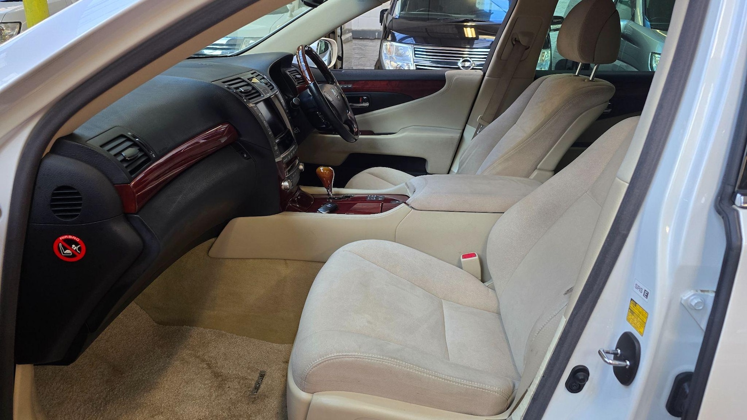 Used Lexus LS 2025 for sale - 77109903: Photo 17