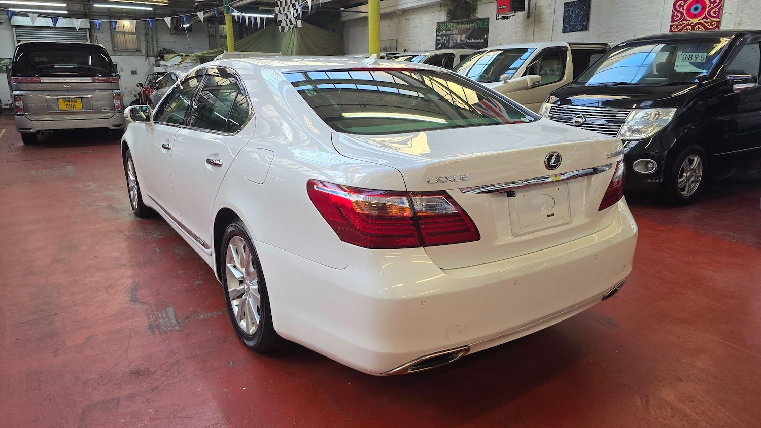 Used Lexus LS 2025 for sale - 77109903: Photo 32