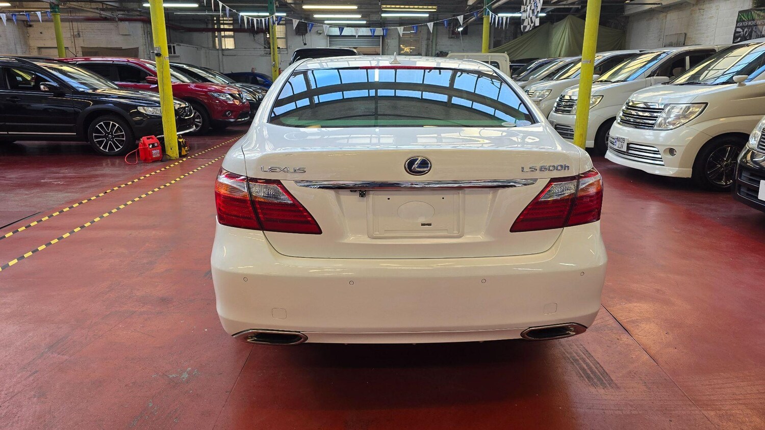 Used Lexus LS 2025 for sale - 77109903: Photo 33