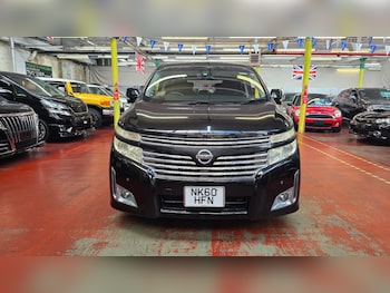 Used Nissan Elgrand 2011 for sale - 75658256: Photo