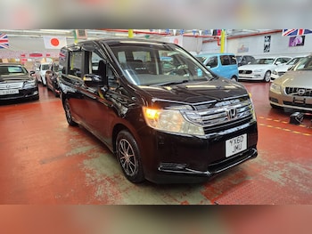 Used Honda Stepwagon 2010 for sale - 76996708: Photo