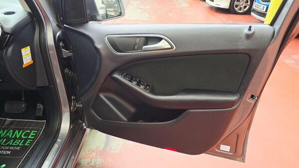 Used Mercedes-Benz B Class for sale - 75268522: Photo 21