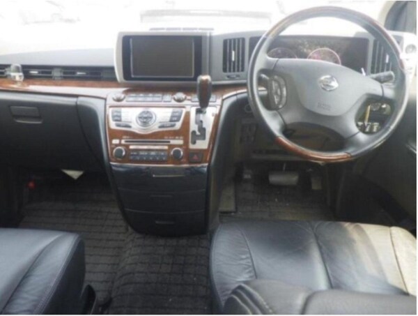 Used Nissan Elgrand for sale - 75257154: Photo 3