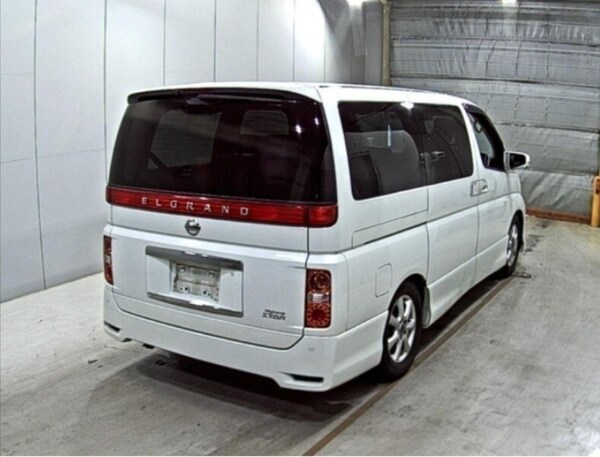 Used Nissan Elgrand for sale - 75257154: Photo 5