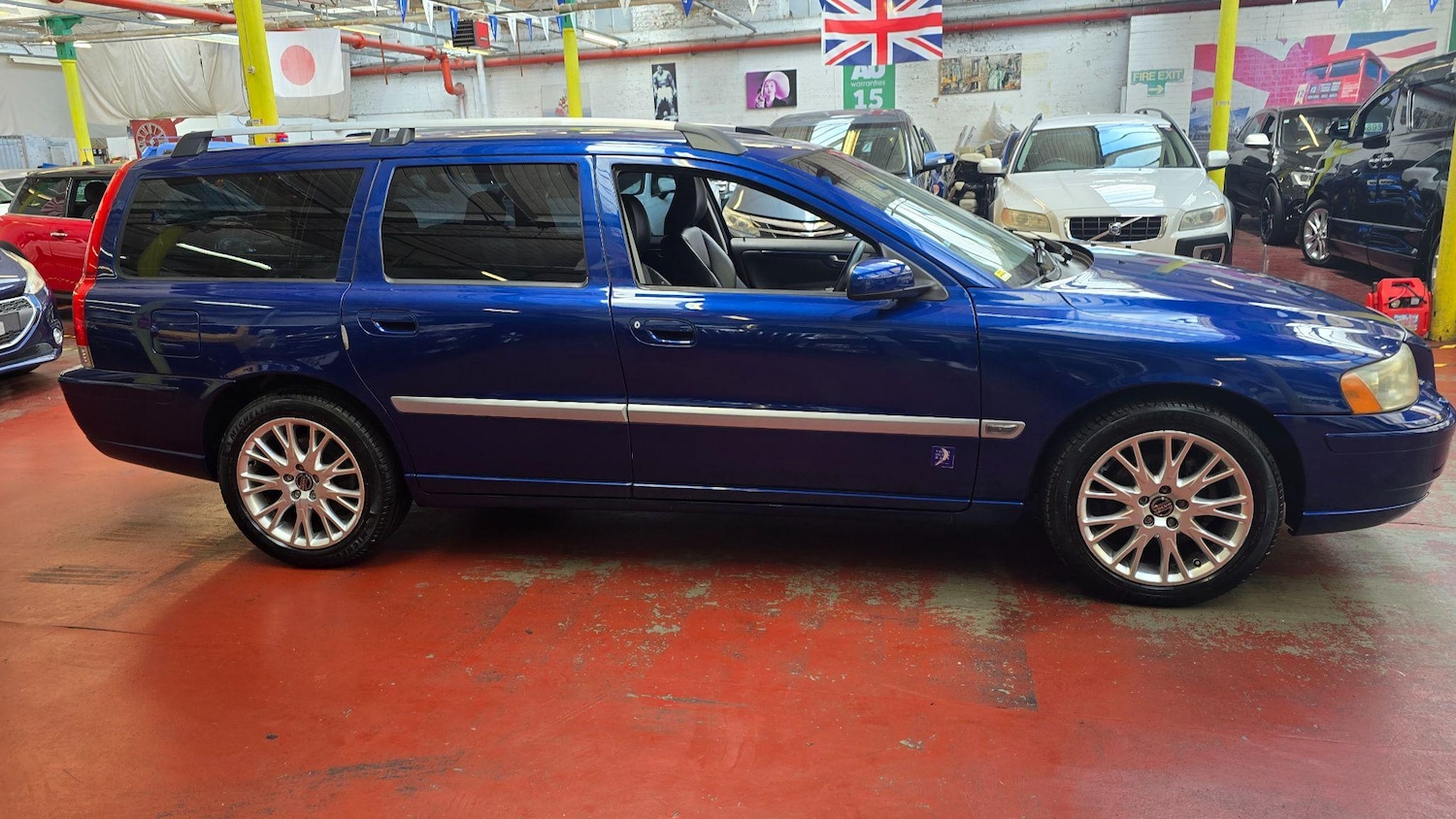Used Volvo V70 2025 for sale - 76988477: Photo 24