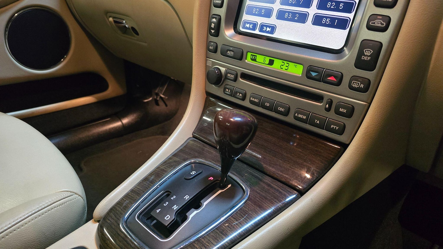 Used Jaguar X-Type for sale - 77229482: Photo 10