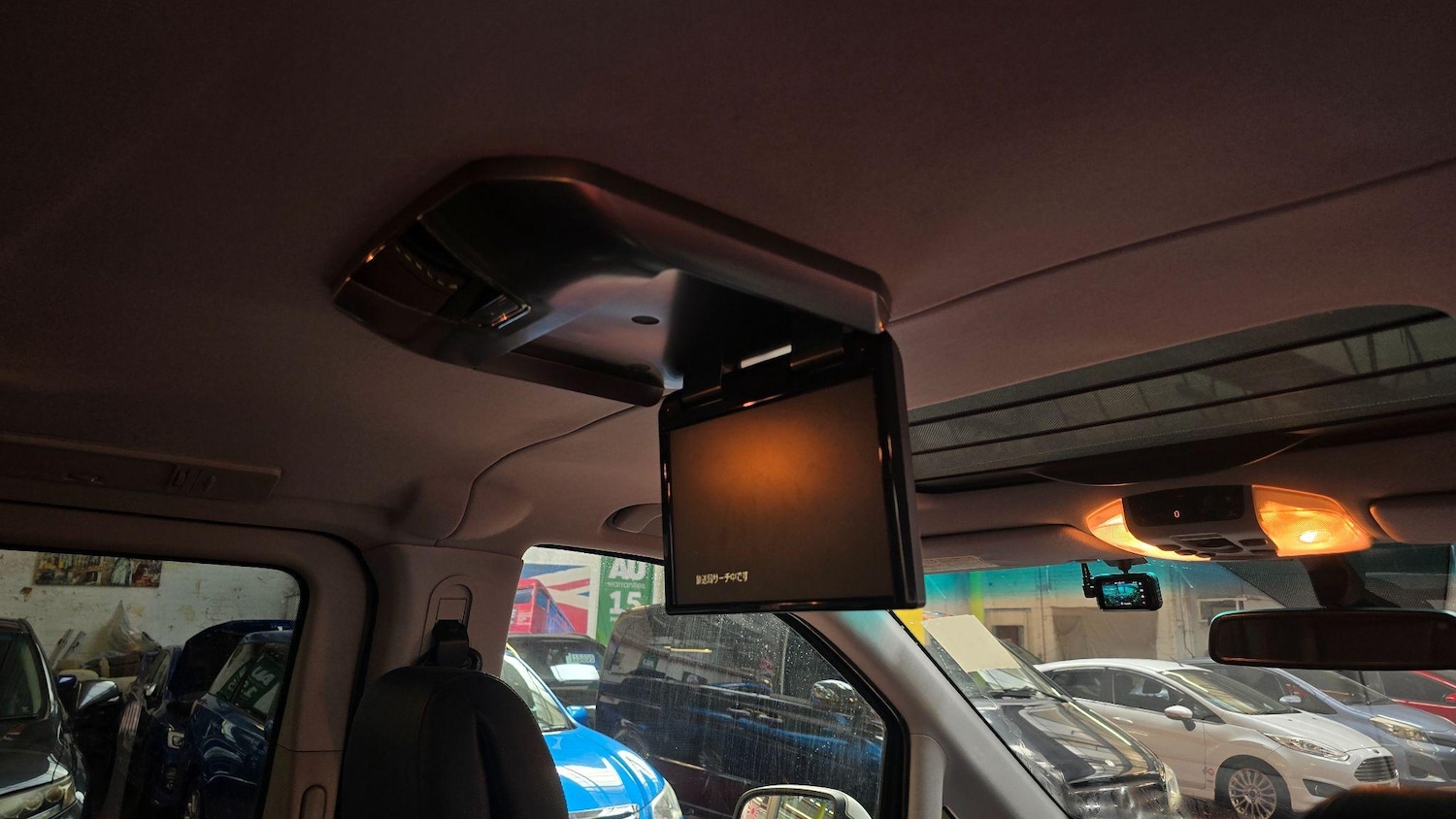 Used Mercedes-Benz V-Class 2025 for sale - 76996214: Photo 13