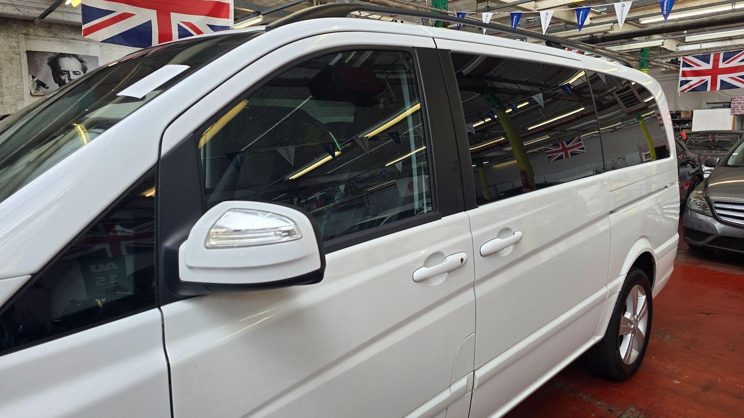 Used Mercedes-Benz V-Class 2025 for sale - 76996214: Photo 29