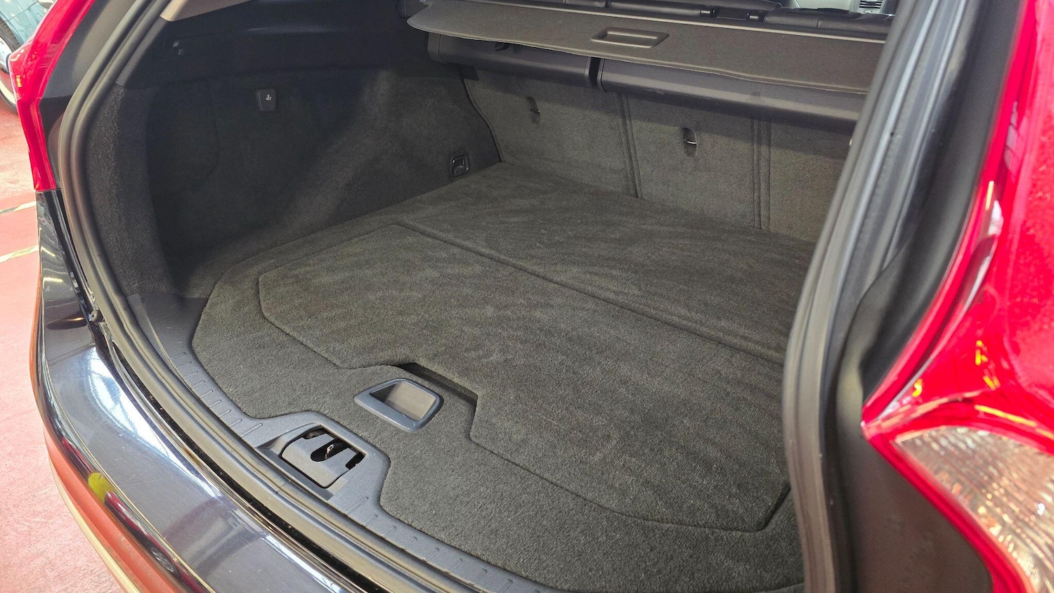 Used Volvo V60 2025 for sale - 76992087: Photo 20