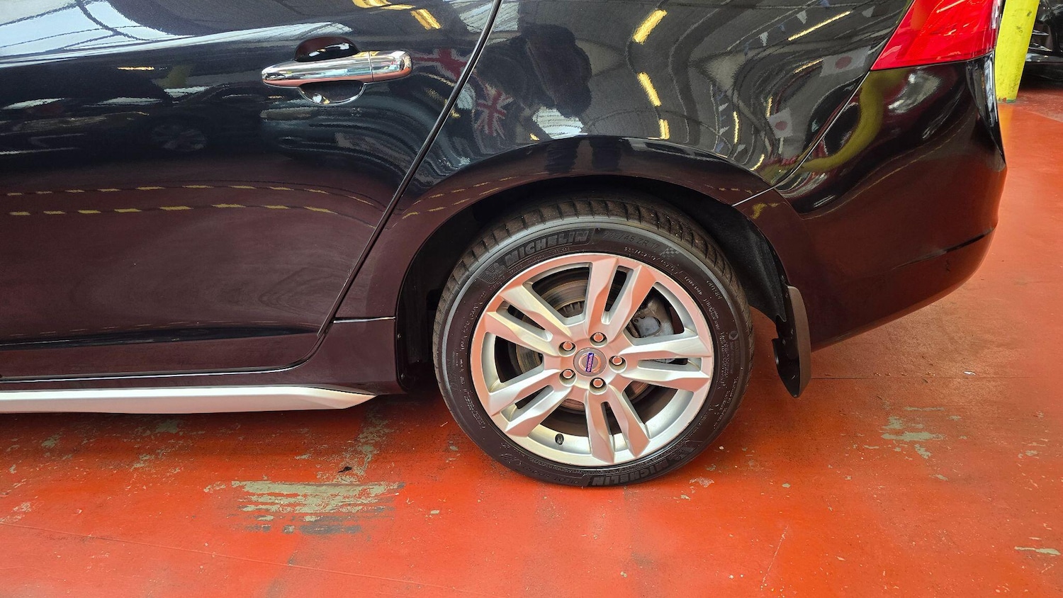 Used Volvo V60 2025 for sale - 76992087: Photo 46